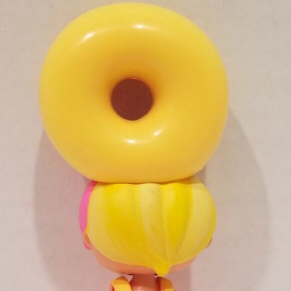 Secret Crush Minis Donna Sprinkles Doll, EUC - Picture 10 of 10